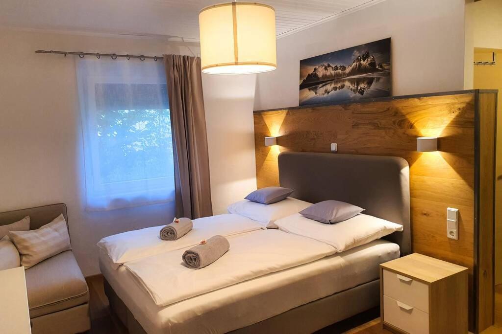 Tiny Kozma Apartment โบเดนสดอร์ฟ ภายนอก รูปภาพ